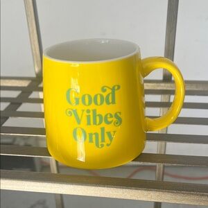 Yellow Ceramic Mug with 'Good Vibes Only'